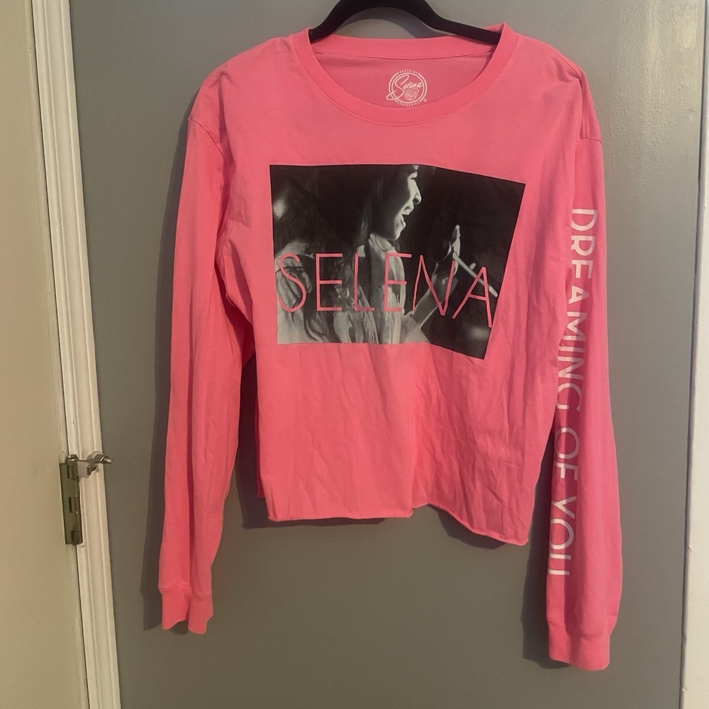 Selena Women's Sz 3xl Pink Cropped Long Sleeve Band T-shirt Graphic Music Top